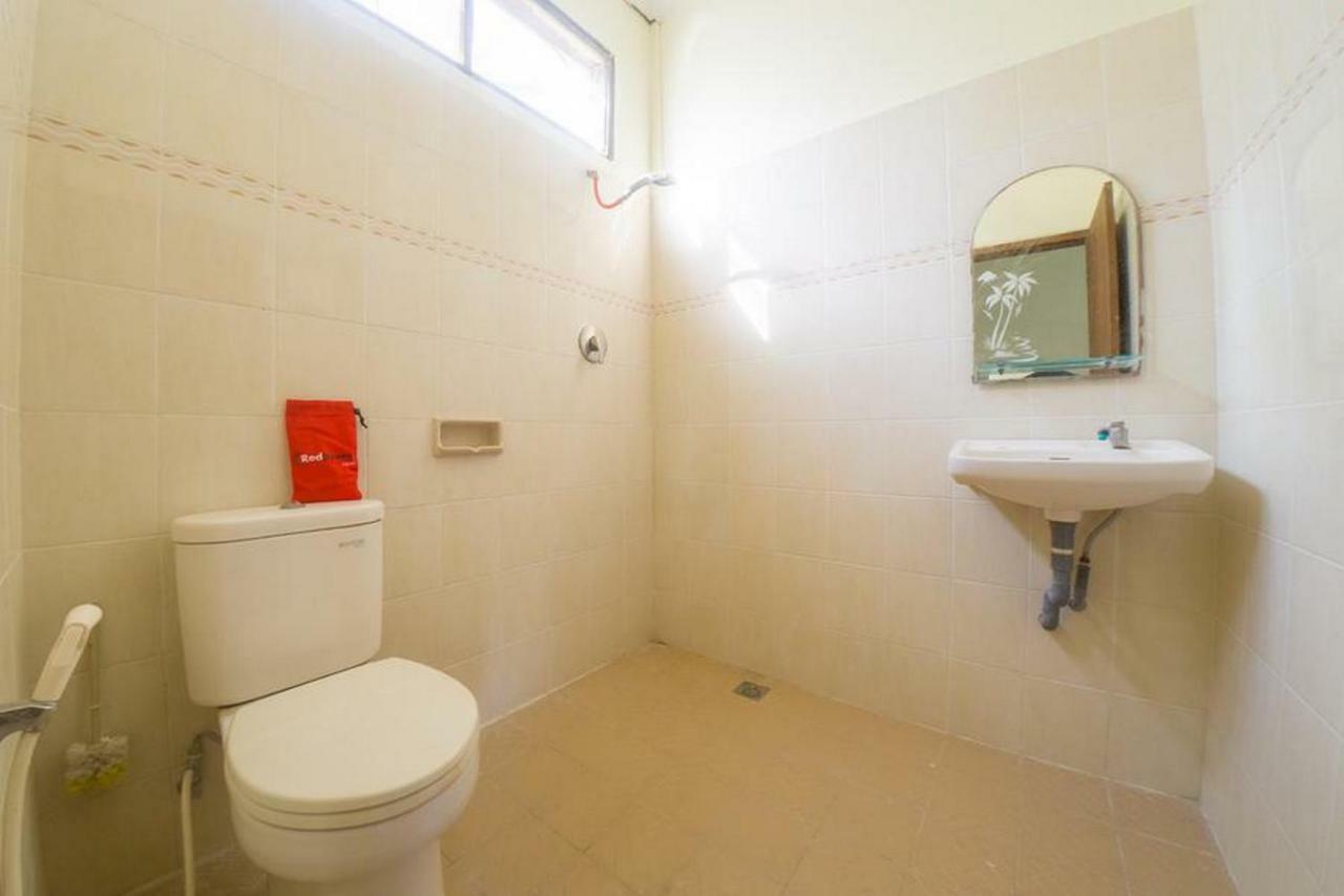 Reddoorz Near Nusa Cendana University Kupang  Exterior photo